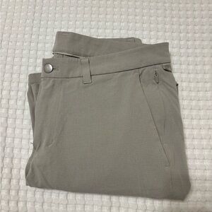 Lululemon Tan ABC Trouser Pants, 33x30, perfect for summer